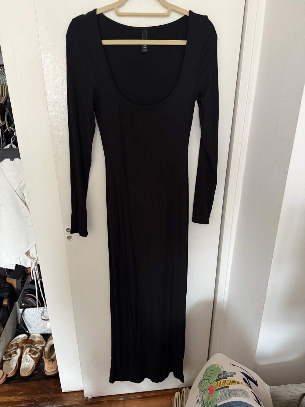 SKIMS Black Long Sleeve Scoop Neck Maxi Dress - Soft Lounge Long Sleeve Dress